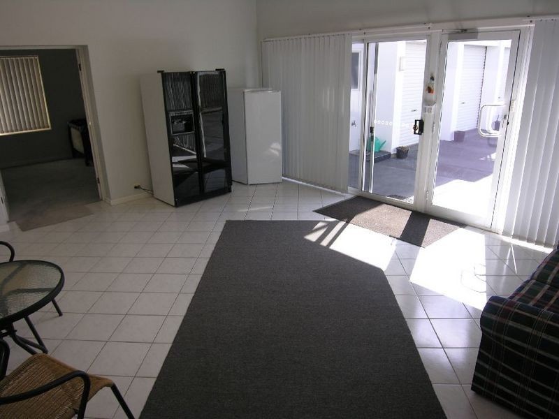 50 North Esplanade, Glenelg North SA 5045