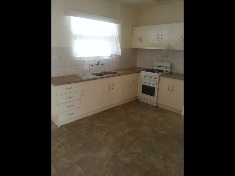 110 Lipsett Tce, Brooklyn Park SA 5032