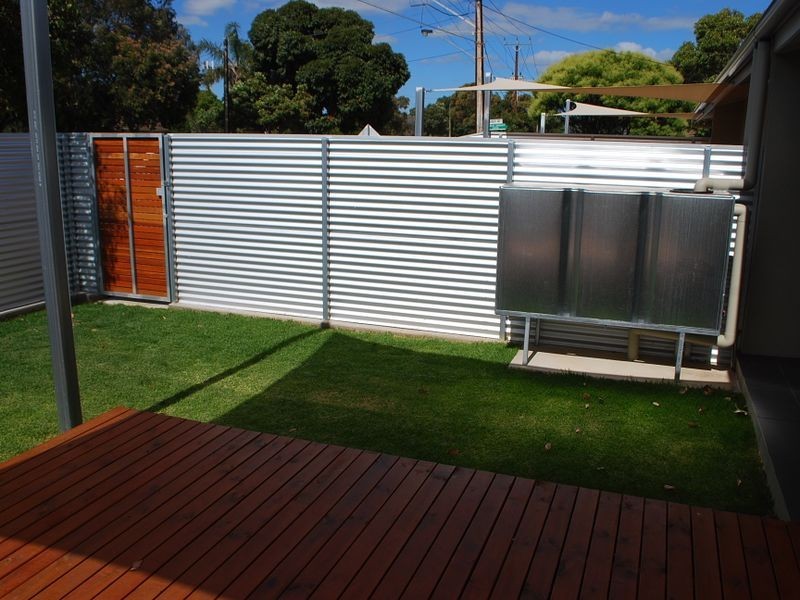 3/2 Halsey Road, Fulham SA 5024