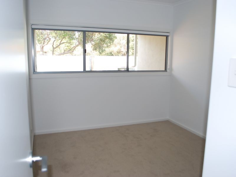 3/2 Halsey Road, Fulham SA 5024