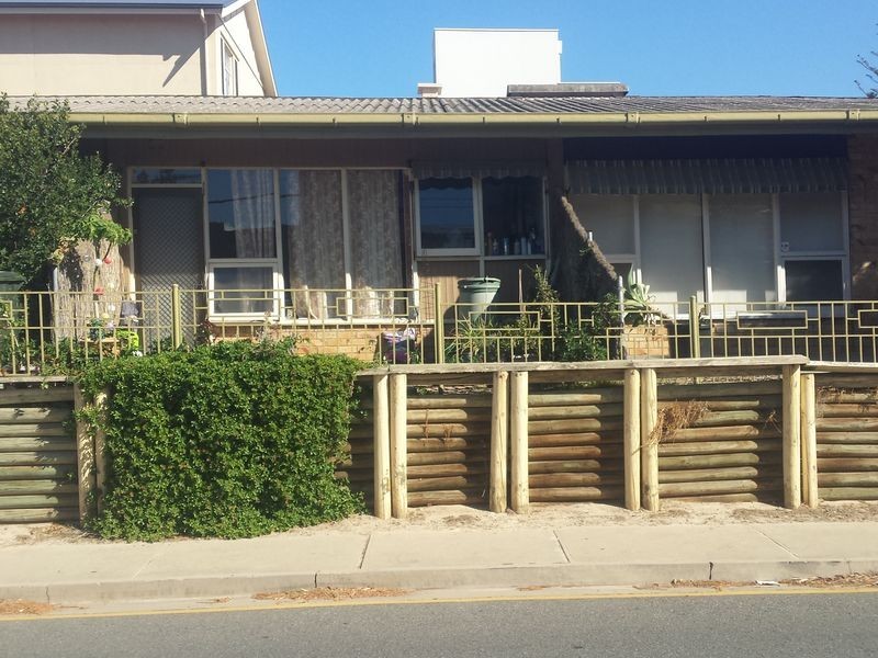 2/156 Seaview Road, Henley Beach South SA 5022