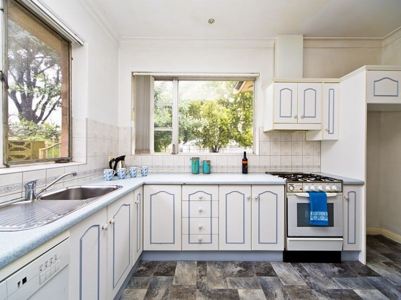 3 Eringa Avenue, Lockleys SA 5032