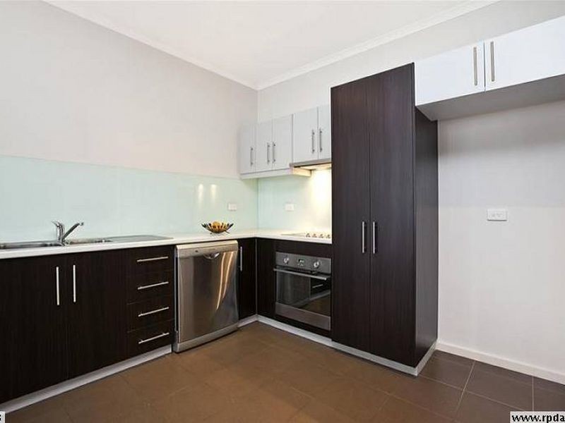 24/2-6 Goodall Parade, Mawson Lakes SA 5095