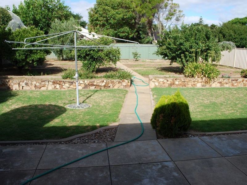 3 Newbury Street, Fulham SA 5024