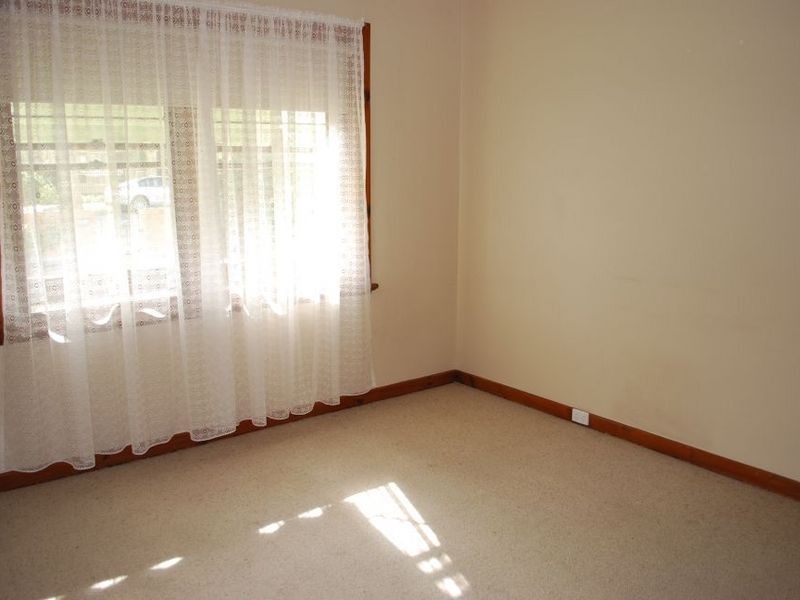 3 Newbury Street, Fulham SA 5024