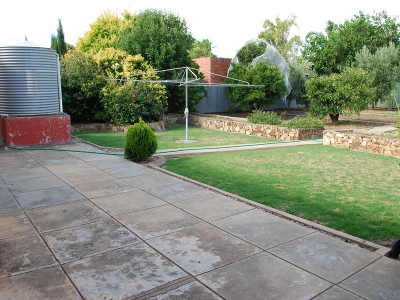 3 Newbury Street, Fulham SA 5024