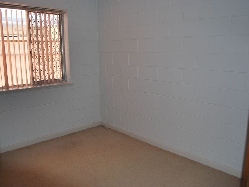 2/25 Military Road, West Beach SA 5024