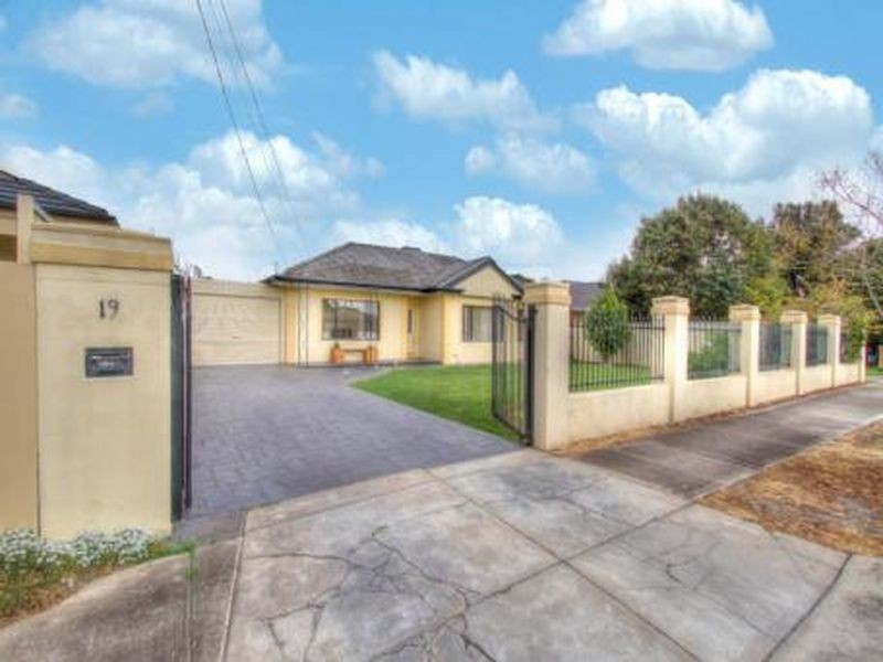 19 Delray Street, Fulham SA 5024