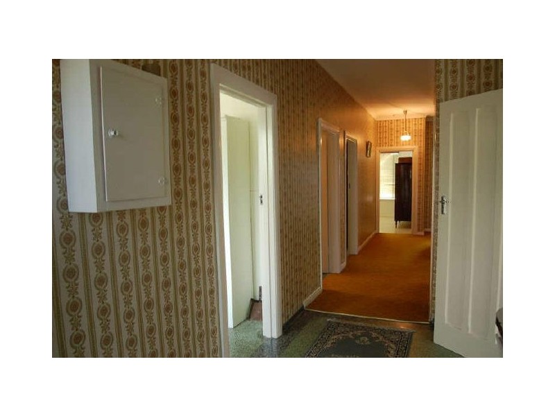 4 Cross Street, Queenstown SA 5014