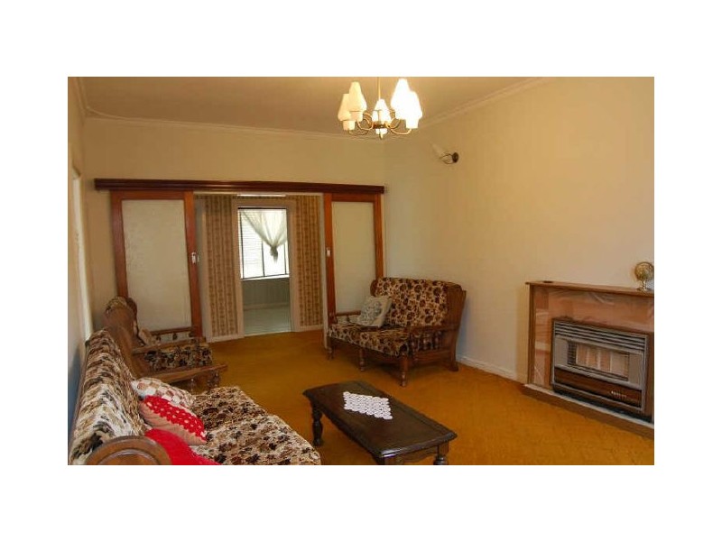 4 Cross Street, Queenstown SA 5014