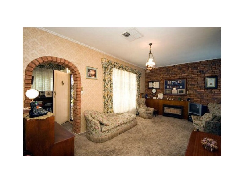 2 Sydney Avenue, Kidman Park SA 5025