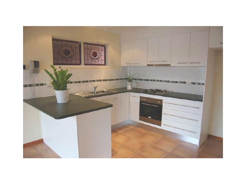 3/8 Hansen Court, West Lakes Shore SA 5020