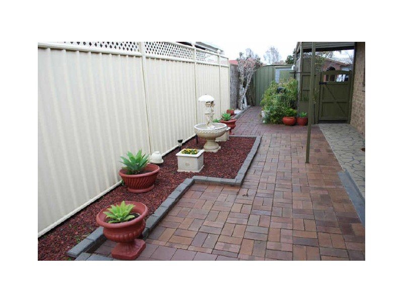 1 Woodley Road, Fulham Gardens SA 5024