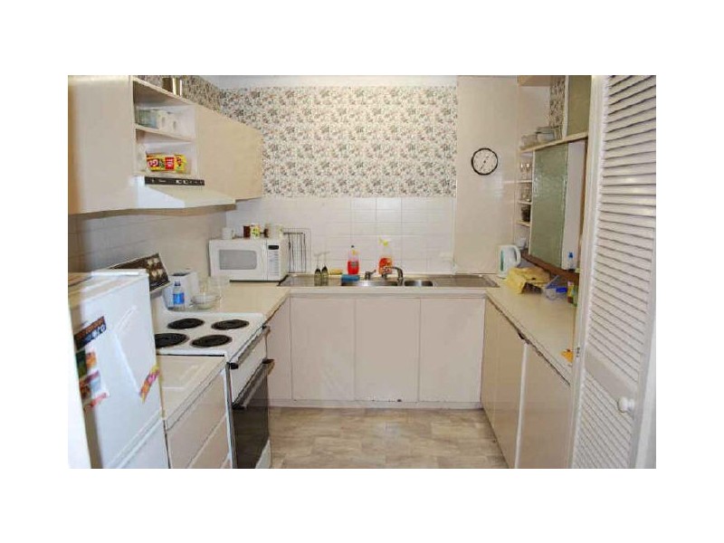 1/72 Military Road, Tennyson SA 5022