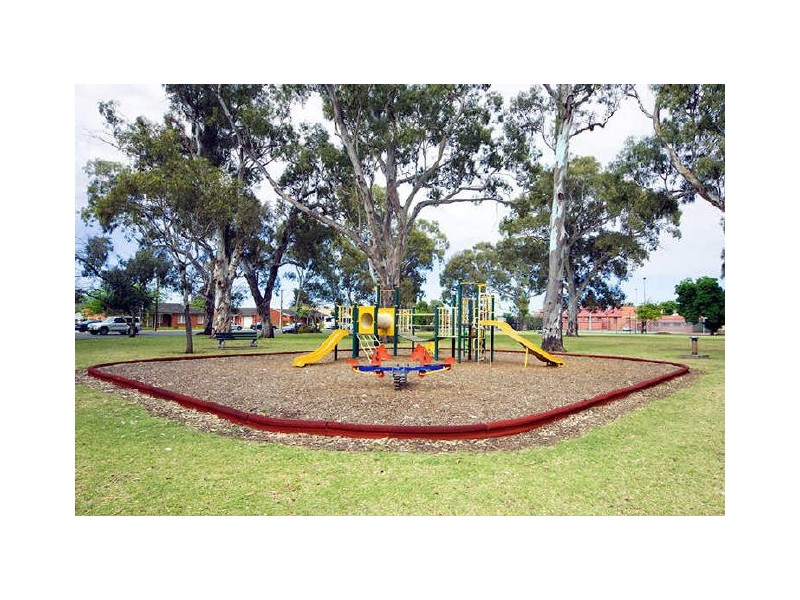 21 White Avenue, Lockleys SA 5032