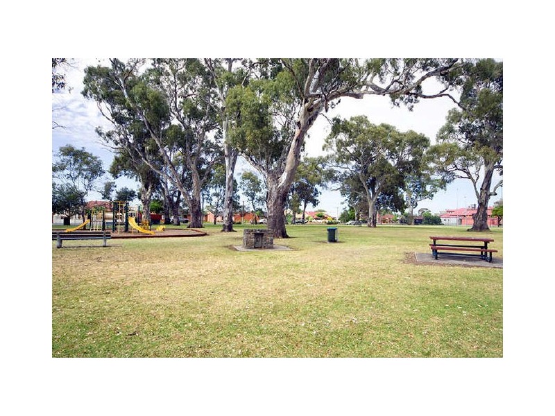 21 White Avenue, Lockleys SA 5032