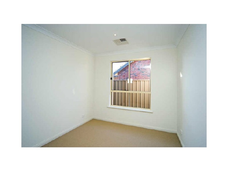 2 Sydney Avenue, Kidman Park SA 5025