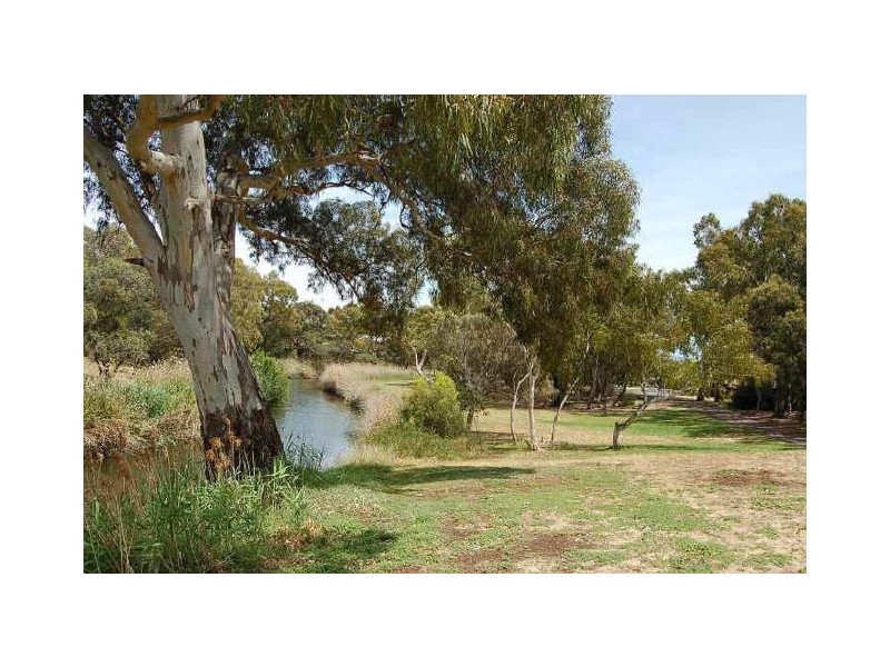 2 Sydney Avenue, Kidman Park SA 5025