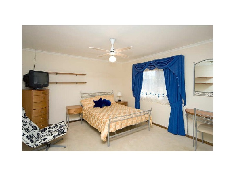 12 Mariners Crescent, West Lakes SA 5021