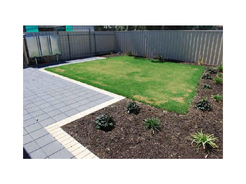 2A Heron Place, Seaton SA 5023