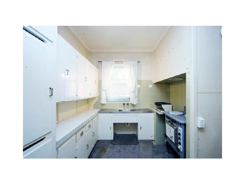 6 Rowells Road, Lockleys SA 5032