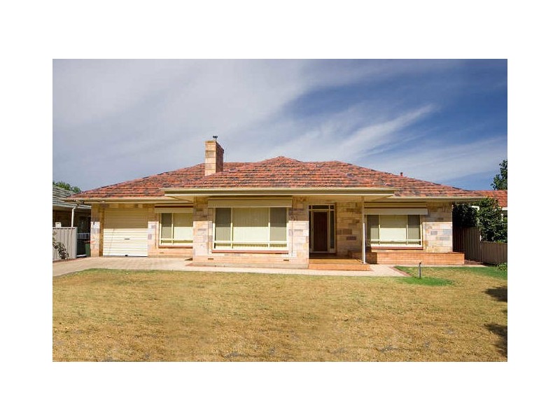 9 Riverside Drive, Fulham SA 5024