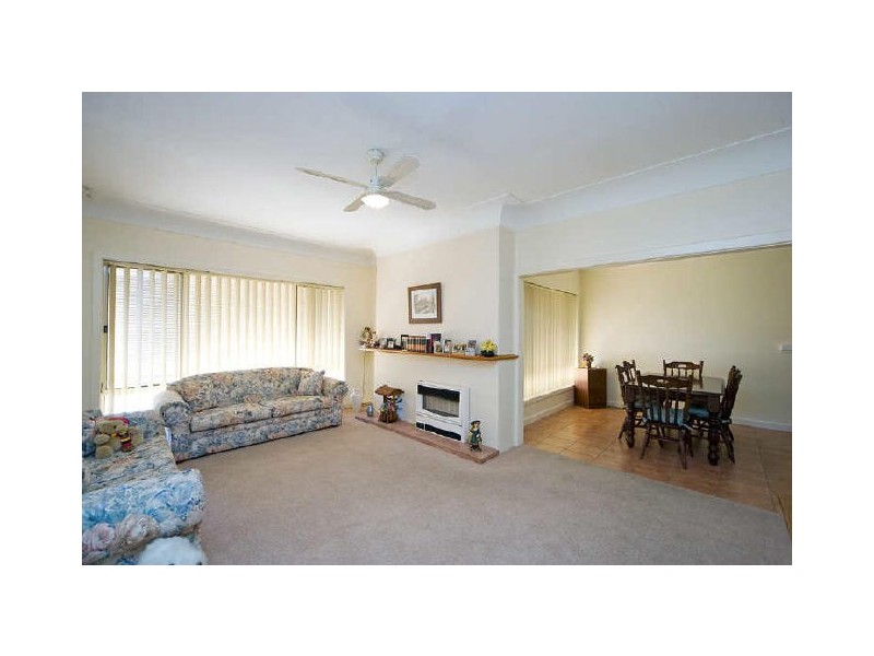 9 Riverside Drive, Fulham SA 5024