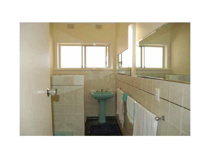 9 Riverside Drive, Fulham SA 5024