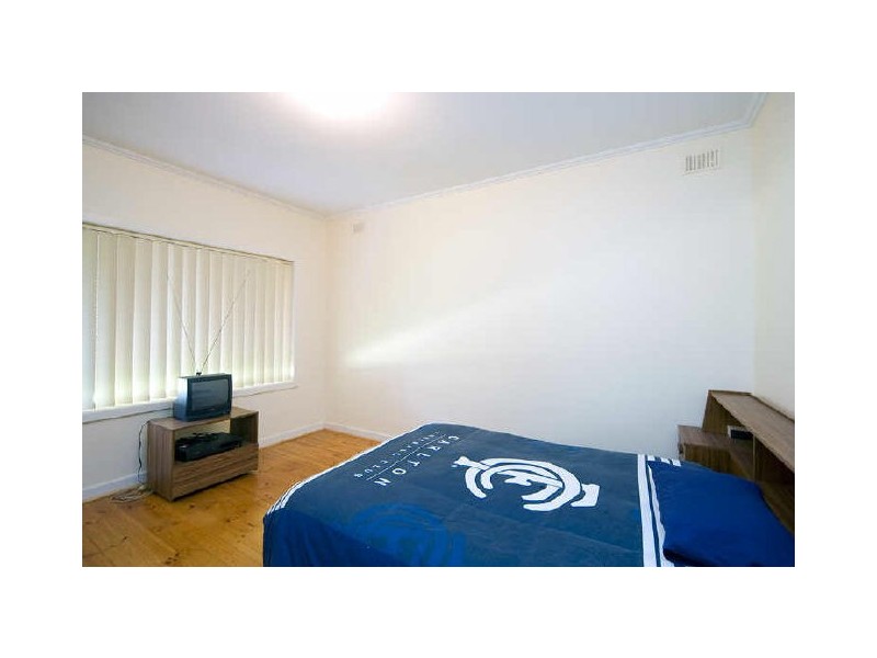 9 Riverside Drive, Fulham SA 5024