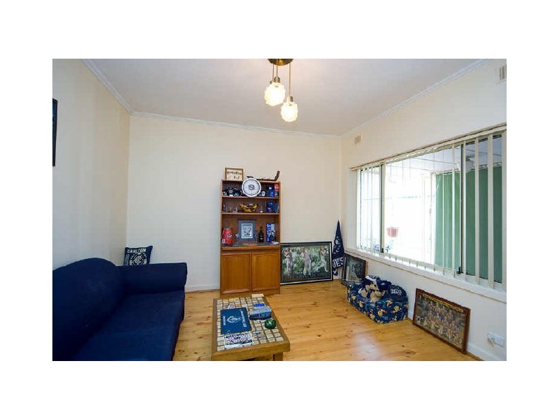 9 Riverside Drive, Fulham SA 5024