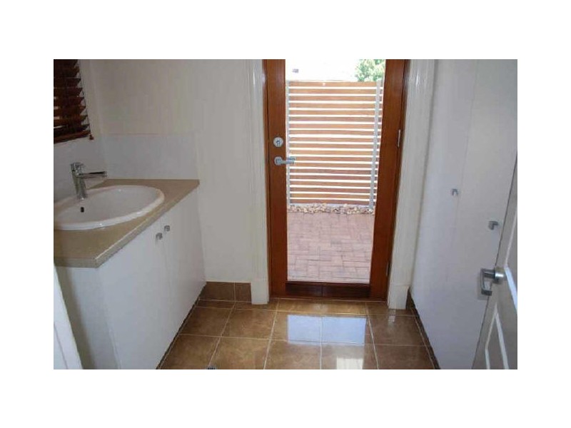 196D North East Road, Vale Park SA 5081