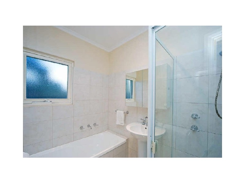 8 Oliver Avenue, Fulham Gardens SA 5024