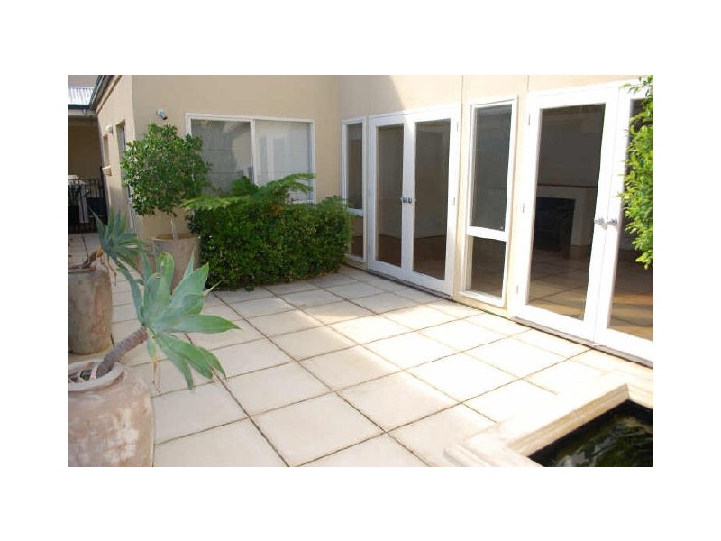 16 Annes Court, West Beach SA 5024