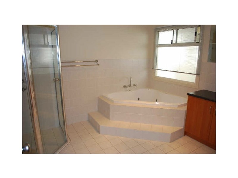 16 Annes Court, West Beach SA 5024