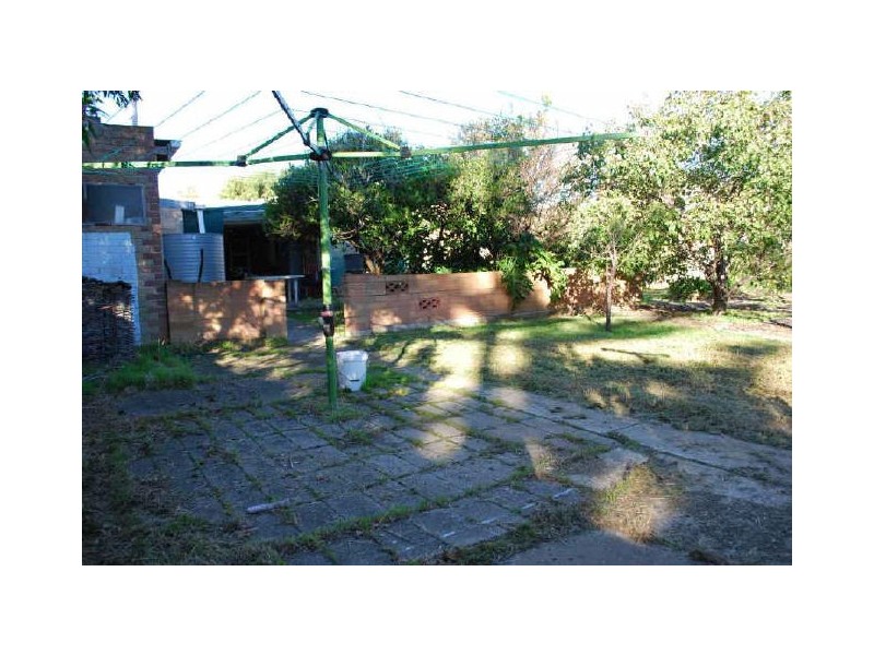 12 Layton Street, Fulham SA 5024