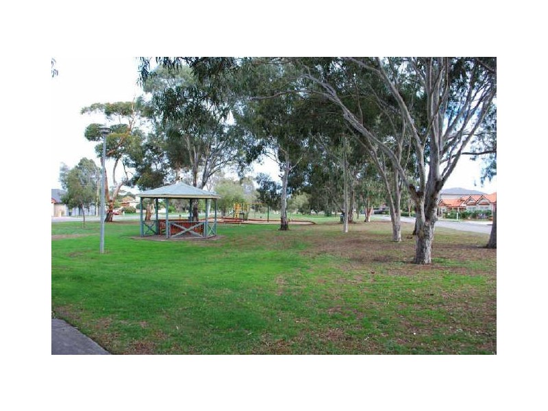 12 Layton Street, Fulham SA 5024