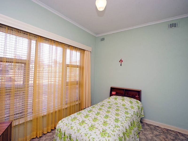 20 Airdrie Avenue, Seaton SA 5023