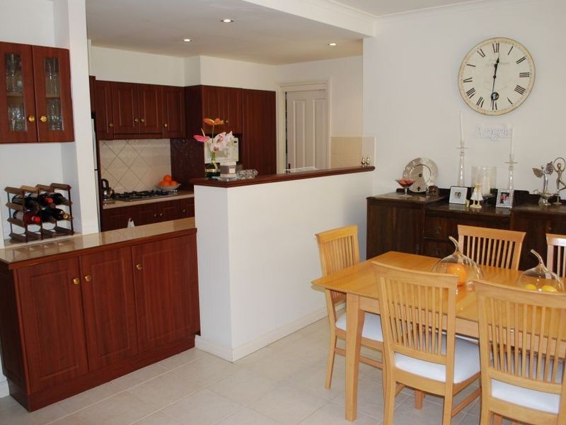 2C Albany Street, Grange SA 5022