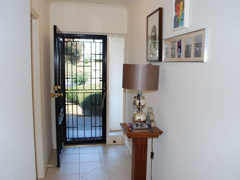 2C Albany Street, Grange SA 5022