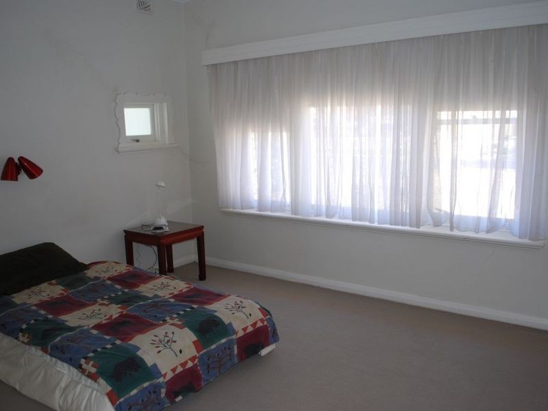 14 Reedie Street, Henley Beach SA 5022