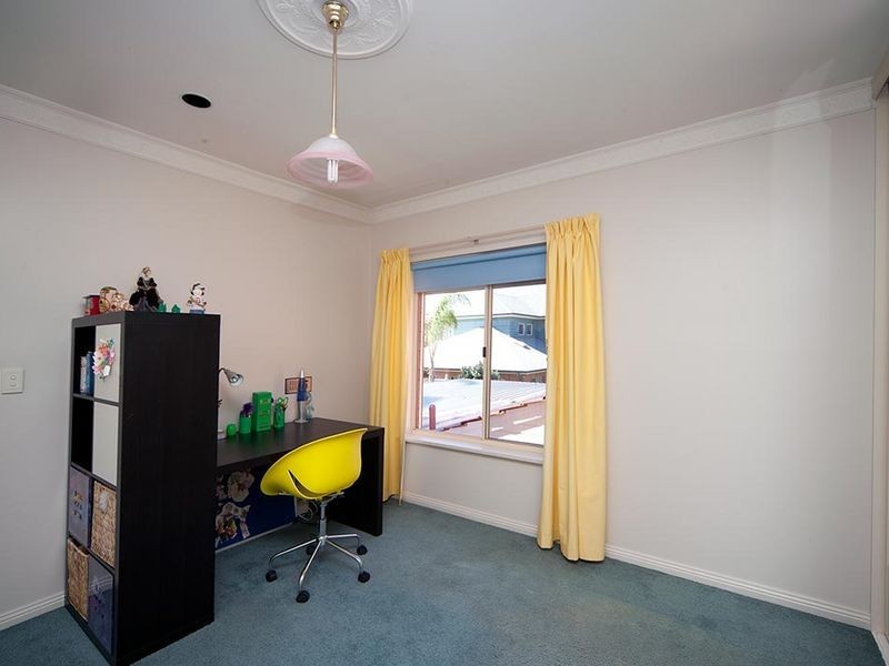 20 Mamande Crescent, Lockleys SA 5032