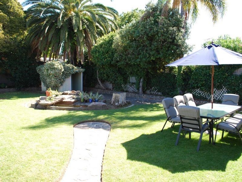 31 Riverside Drive, Fulham SA 5024