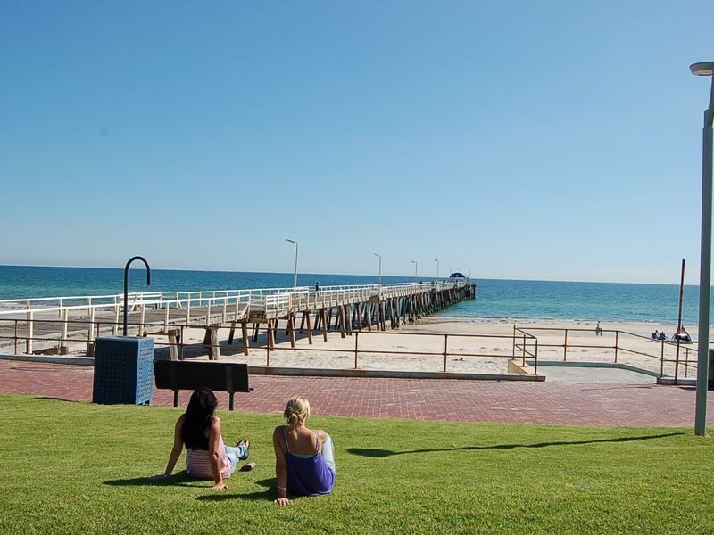 34/180 Seaview Road, Henley Beach South SA 5022