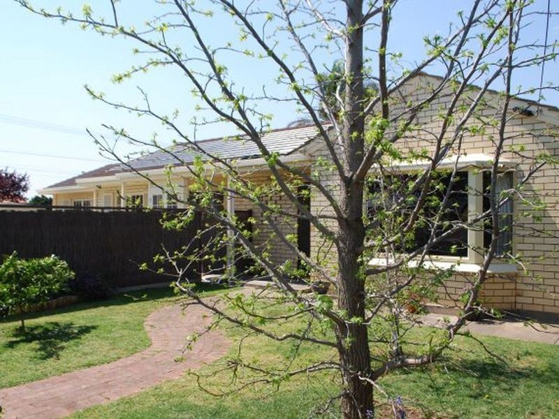 1 Ella Avenue, Fulham Gardens SA 5024