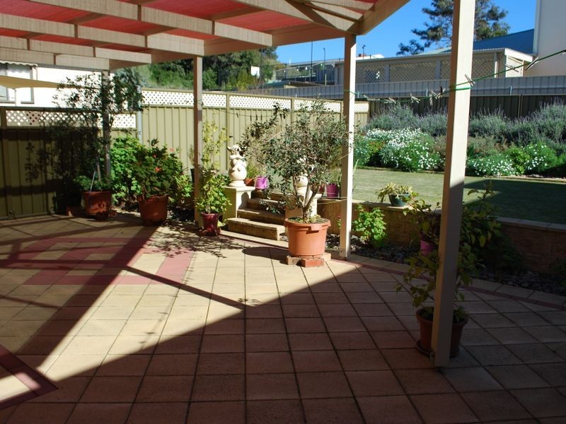 87 Military Road, Tennyson SA 5022