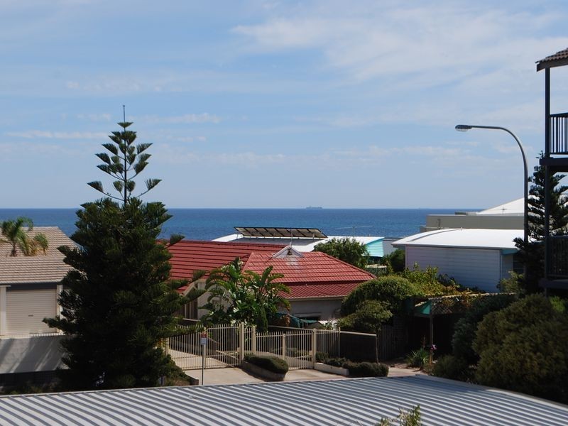 21/358 Seaview Road, Henley Beach SA 5022