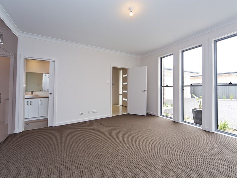 10 & 10A Autumn Avenue, Lockleys SA 5032