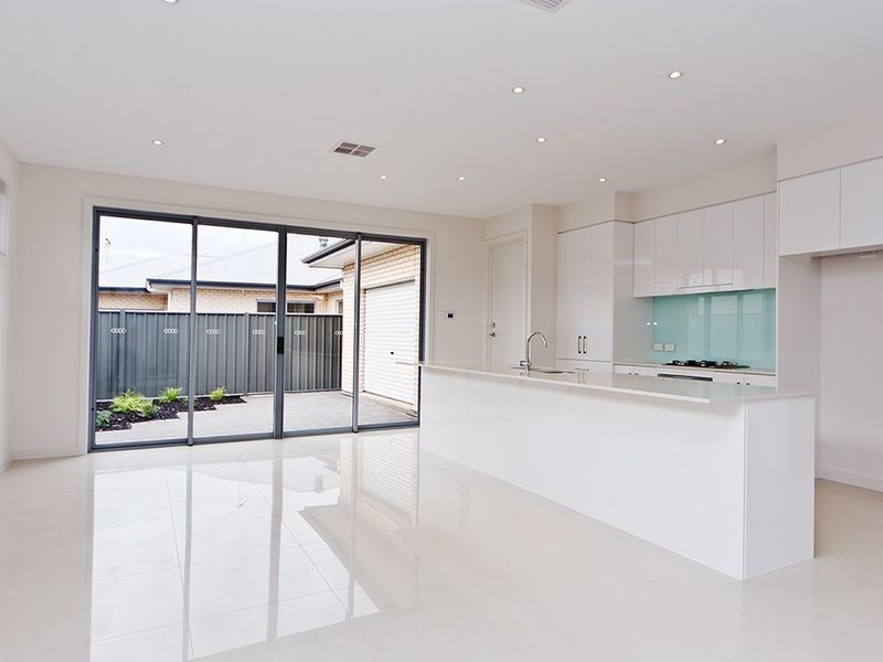 10 & 10A Autumn Avenue, Lockleys SA 5032