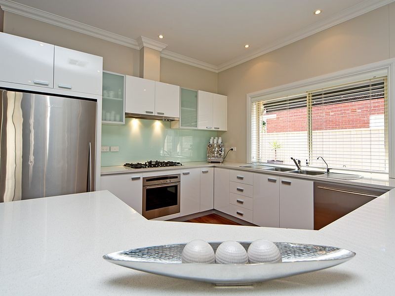 35 Lorraine Avenue, Lockleys SA 5032