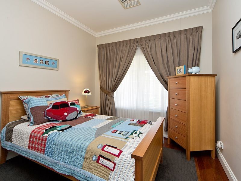 35 Lorraine Avenue, Lockleys SA 5032